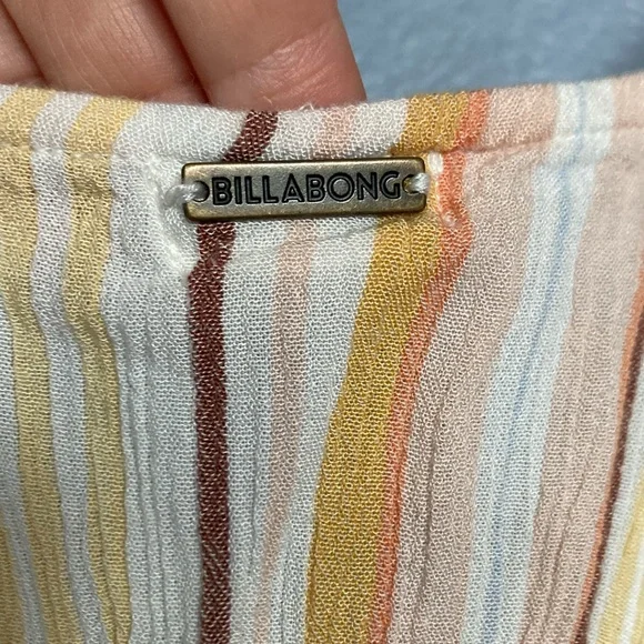 BILLABONG SWEET FOR YA Mini slip dress. Size XS. Button down.Adjustable straps. - Picture 7 of 13